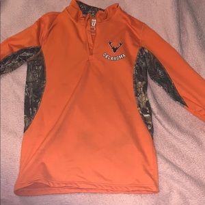 Oklahoma orange long sleeve sweatershirt.
